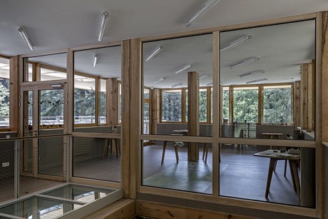 Auberge des Dauphins, Forêt de SaoûAtelier Philippe Madec