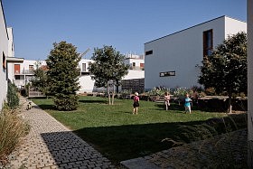 Village du Haut Bois, St-Jacques de la Lande <br>Jean & Aline Harari architectes